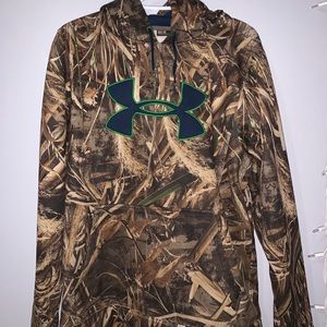 Men’s Under Armour Camouflage Hoodie!